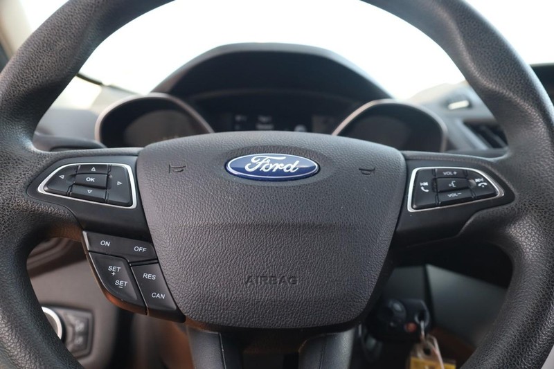 Ford Escape Vehicle Image 09