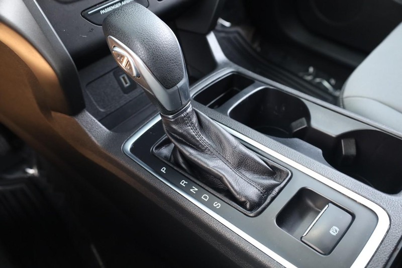 Ford Escape Vehicle Image 16