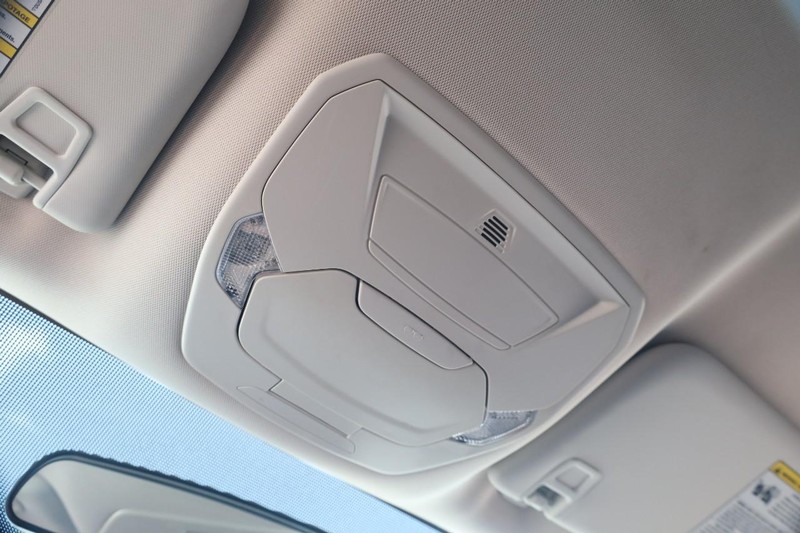 Ford Escape Vehicle Image 17