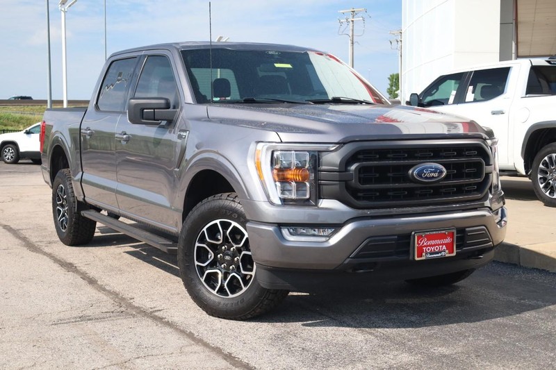 Ford F-150 Vehicle Image 02