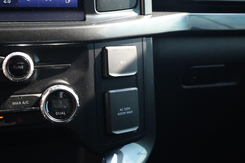 Ford F-150 Vehicle Image 16
