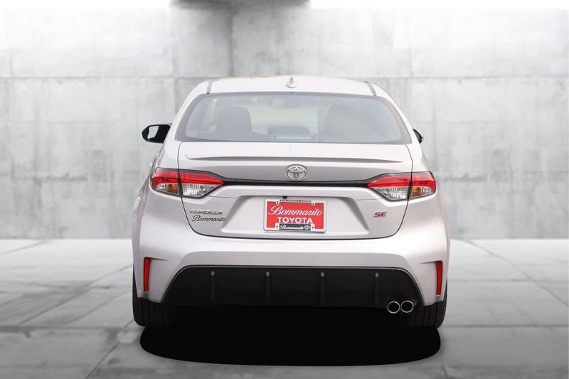 Toyota Corolla Vehicle Image 06