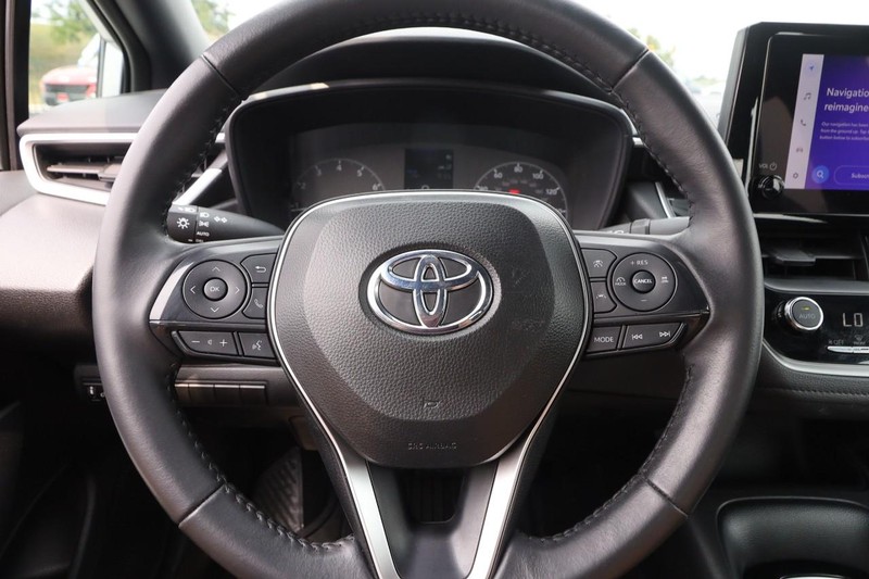 Toyota Corolla Vehicle Image 10