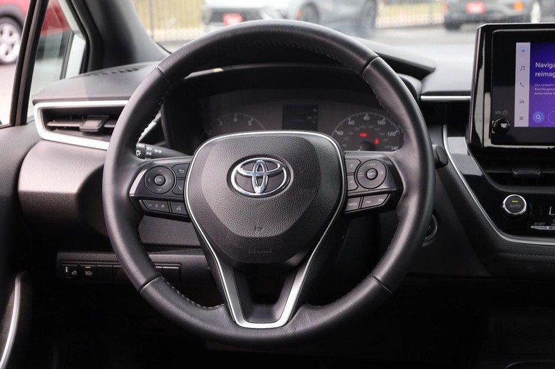 Toyota Corolla Vehicle Image 21