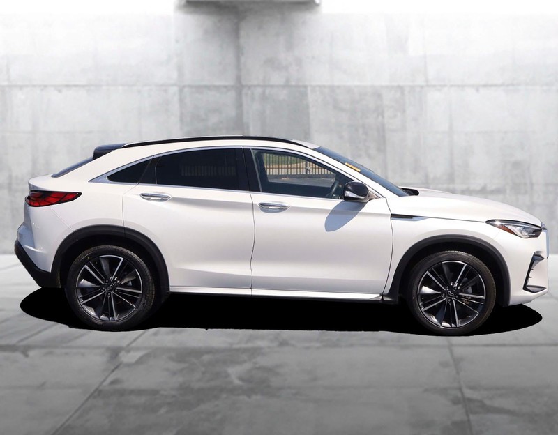 INFINITI QX55 Vehicle Image 05