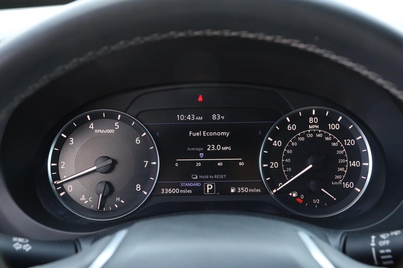 INFINITI QX55 Vehicle Image 15