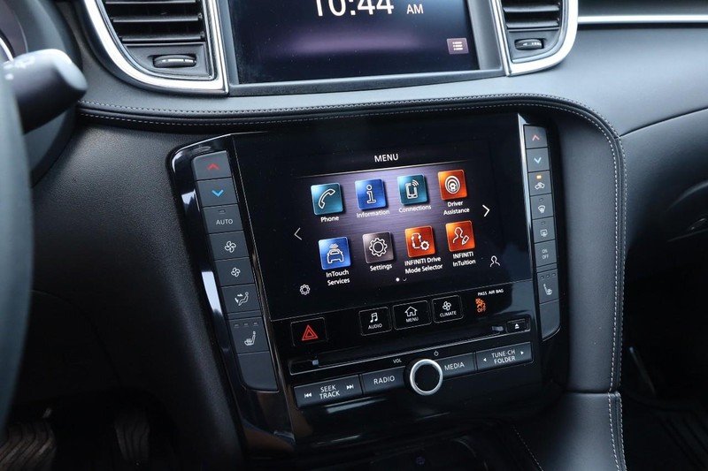 INFINITI QX55 Vehicle Image 18