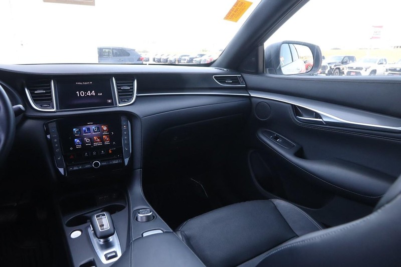 INFINITI QX55 Vehicle Image 28