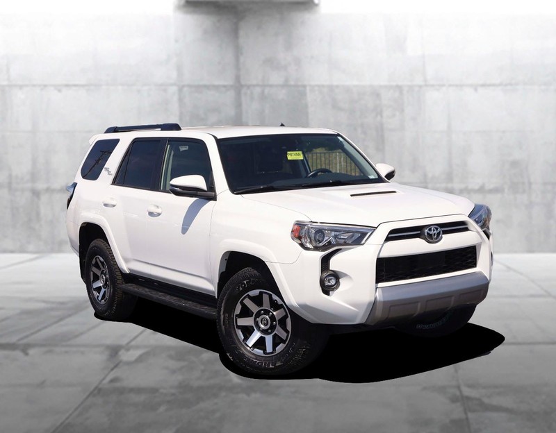 Toyota 4Runner Vehicle Image 02