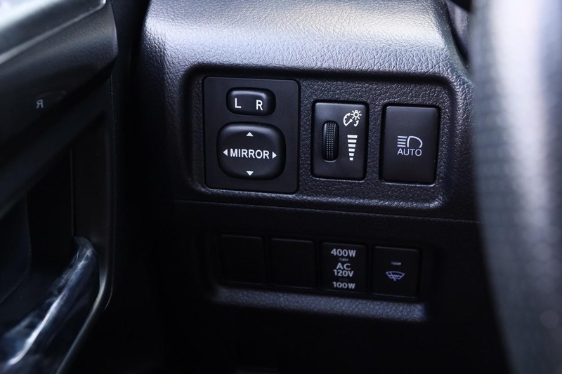 Toyota 4Runner Vehicle Image 19