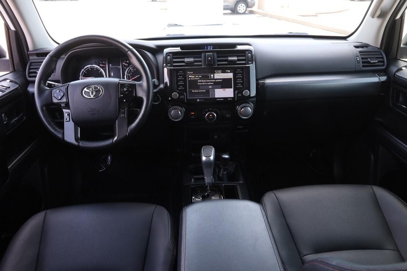 Toyota 4Runner Vehicle Image 20