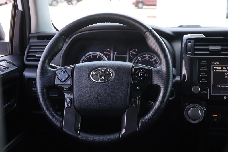 Toyota 4Runner Vehicle Image 22
