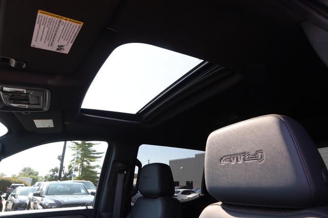 GMC Sierra 1500 Vehicle Image 08