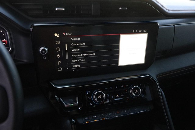 GMC Sierra 1500 Vehicle Image 16