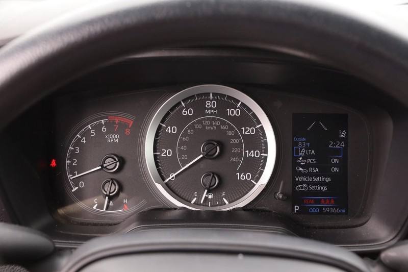 Toyota Corolla Vehicle Image 13