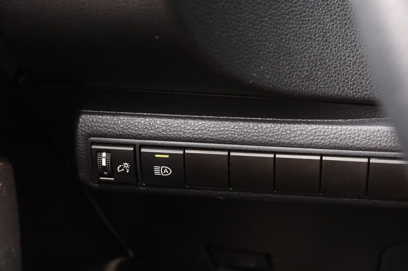 Toyota Corolla Vehicle Image 18