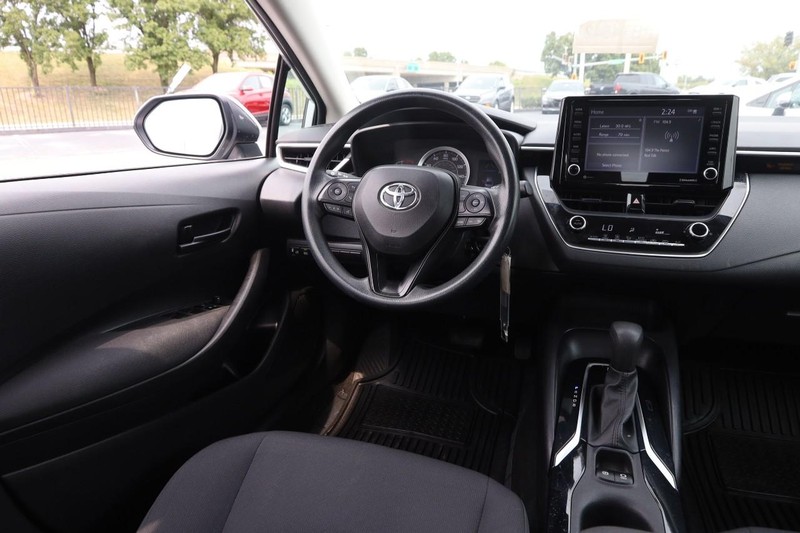 Toyota Corolla Vehicle Image 20