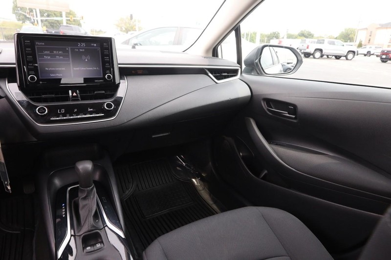 Toyota Corolla Vehicle Image 23