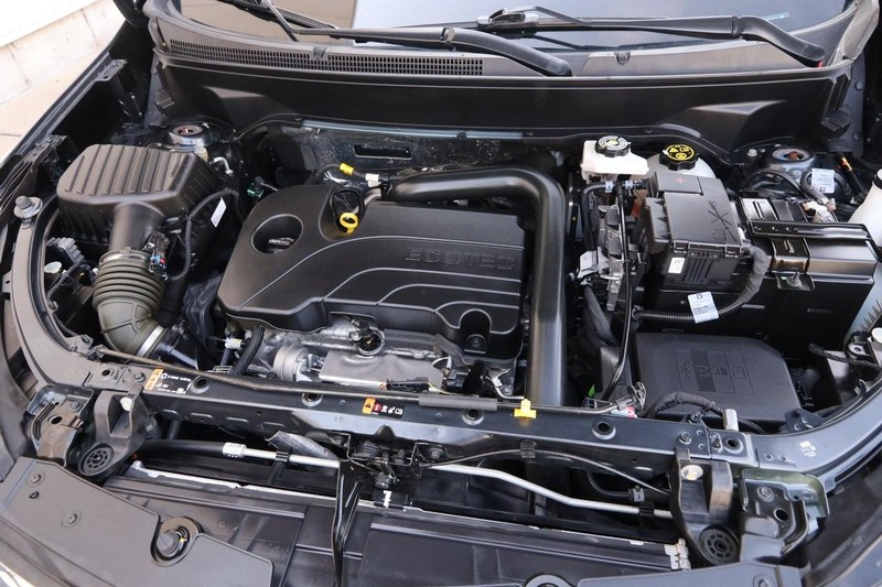 Chevrolet Equinox Vehicle Image 25