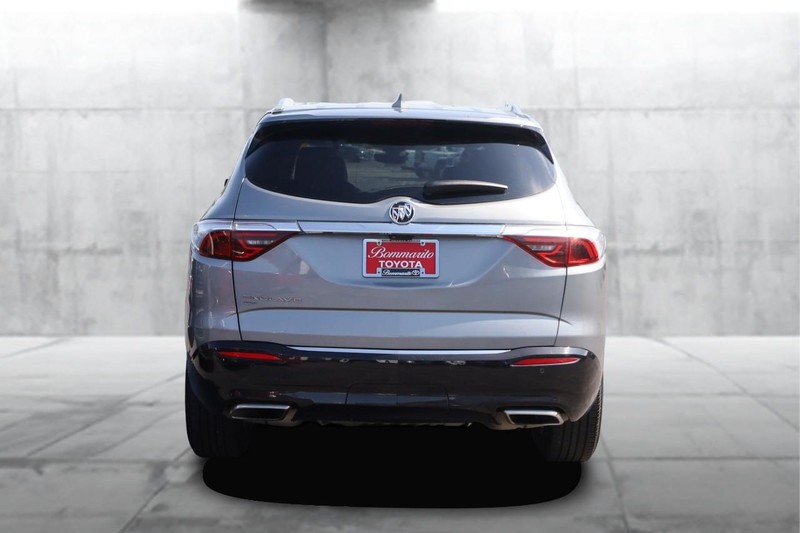 Buick Enclave Vehicle Image 06