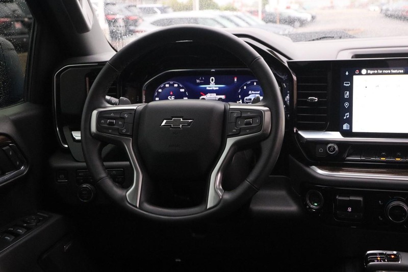 Chevrolet Silverado 1500 Vehicle Full-screen Gallery Image 23