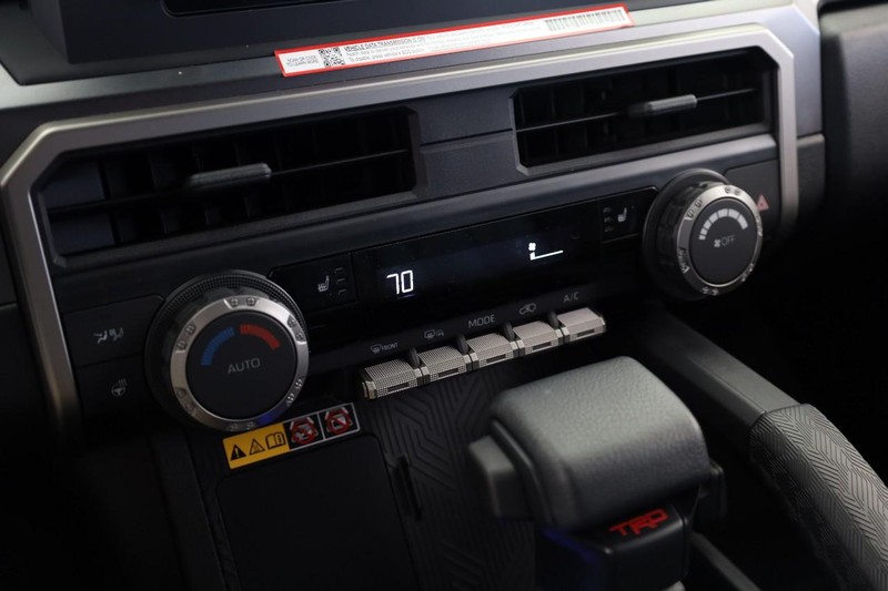 Toyota 4Runner Vehicle Image 12