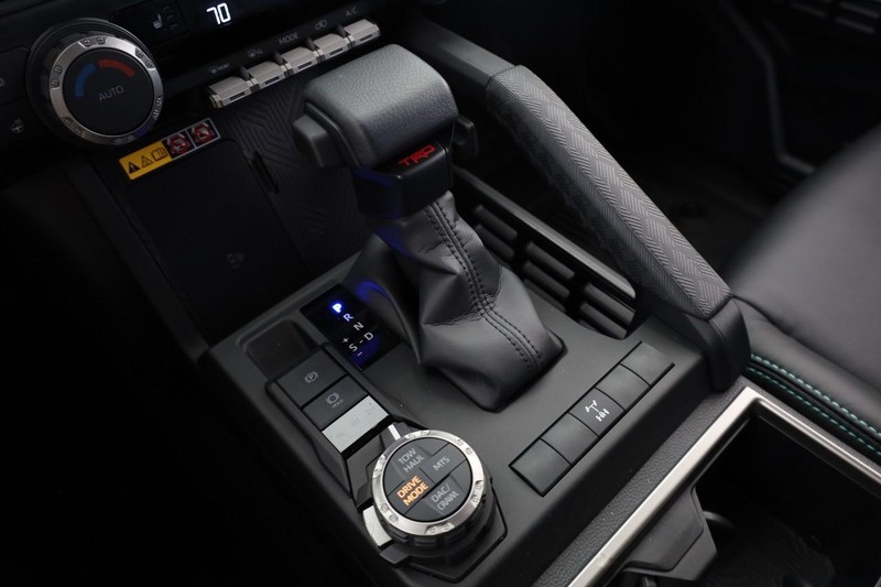 Toyota 4Runner Vehicle Image 13