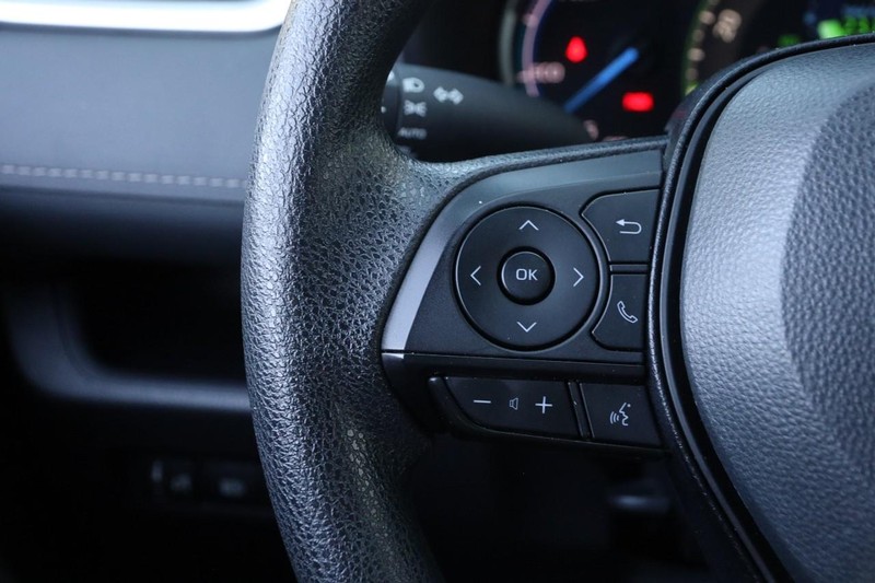 Toyota RAV4 Vehicle Image 11
