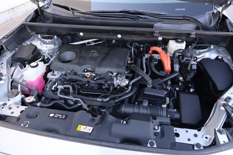 Toyota RAV4 Vehicle Image 26