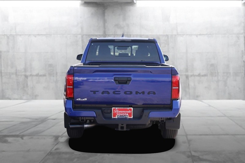 Toyota Tacoma 4WD Vehicle Image 06