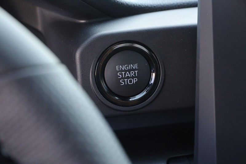 Toyota Tacoma 4WD Vehicle Image 14