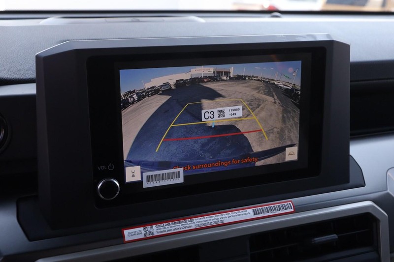 Toyota Tacoma 4WD Vehicle Image 16