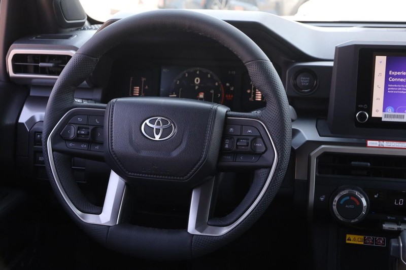 Toyota Tacoma 4WD Vehicle Image 22