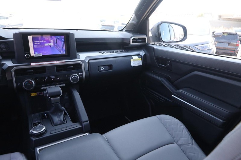 Toyota Tacoma 4WD Vehicle Image 24