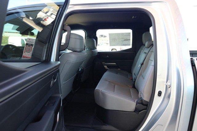 Toyota Tundra 4WD Vehicle Image 20