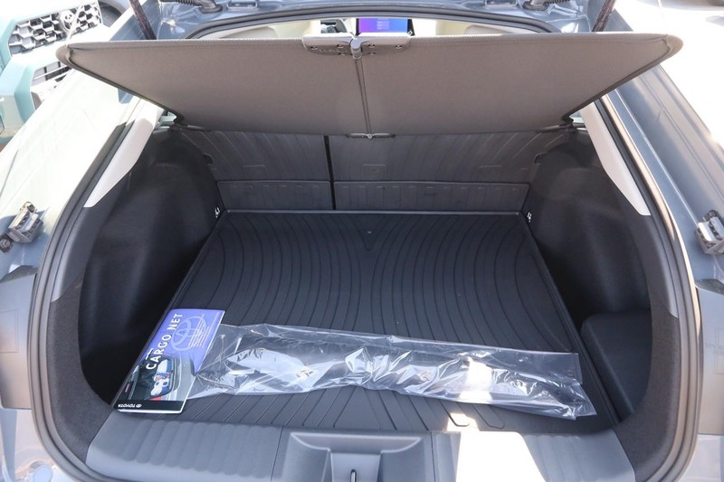 Toyota Prius Vehicle Image 07