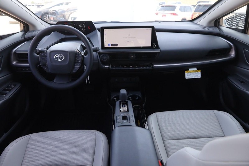 Toyota Prius Vehicle Image 21