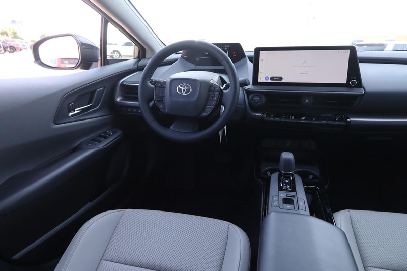 Toyota Prius Vehicle Image 22