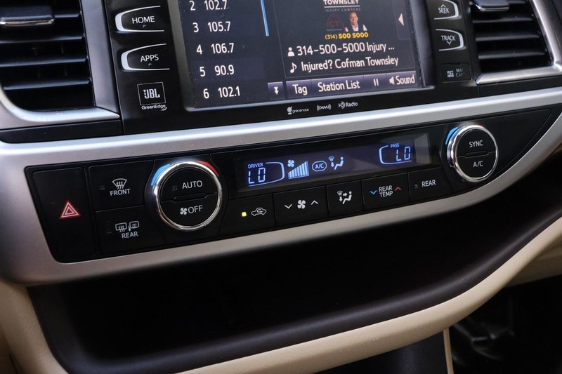 Toyota Highlander Vehicle Image 20