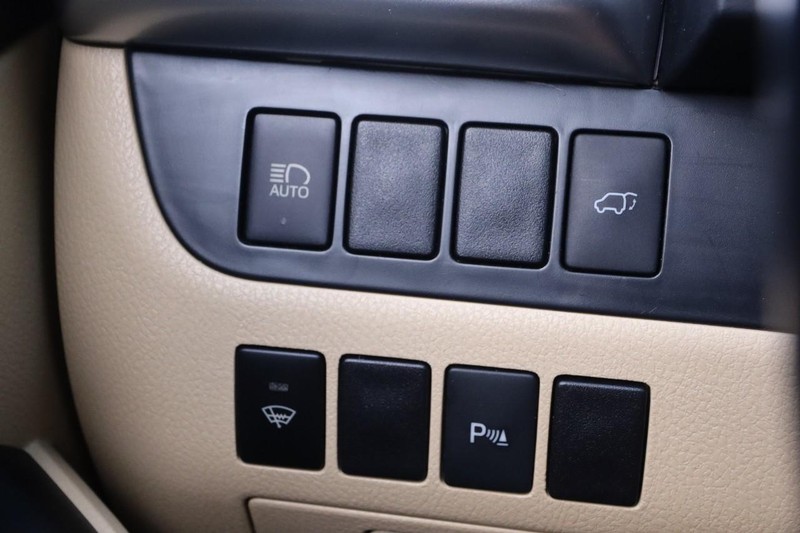 Toyota Highlander Vehicle Image 23