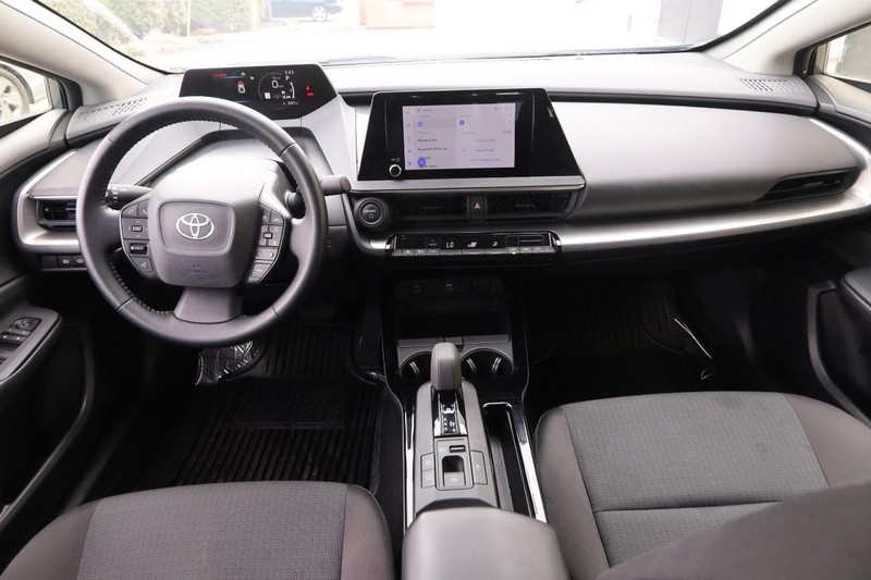 Toyota Prius Vehicle Image 20