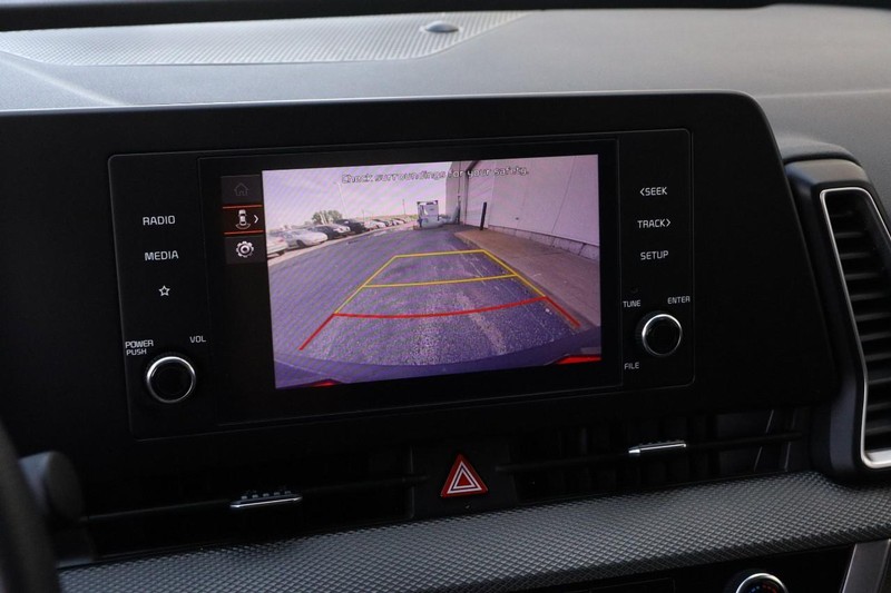 Kia Sportage Vehicle Full-screen Gallery Image 15