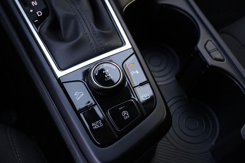 Kia Sportage Vehicle Full-screen Gallery Image 18