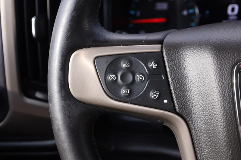 GMC Sierra 2500HD Vehicle Full-screen Gallery Image 12