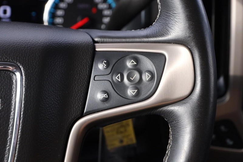 GMC Sierra 2500HD Vehicle Full-screen Gallery Image 13