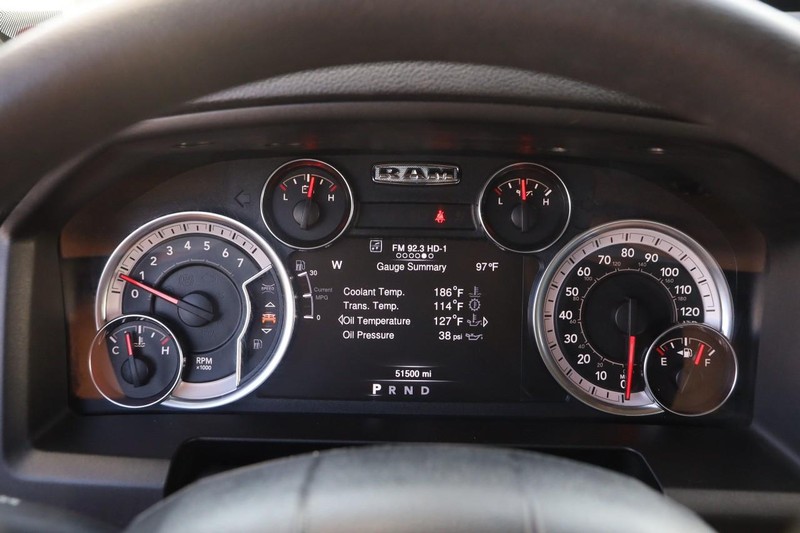 Ram 1500 Classic Vehicle Full-screen Gallery Image 13