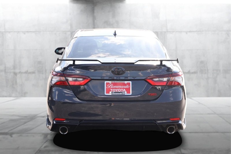 Toyota Camry Vehicle Image 06