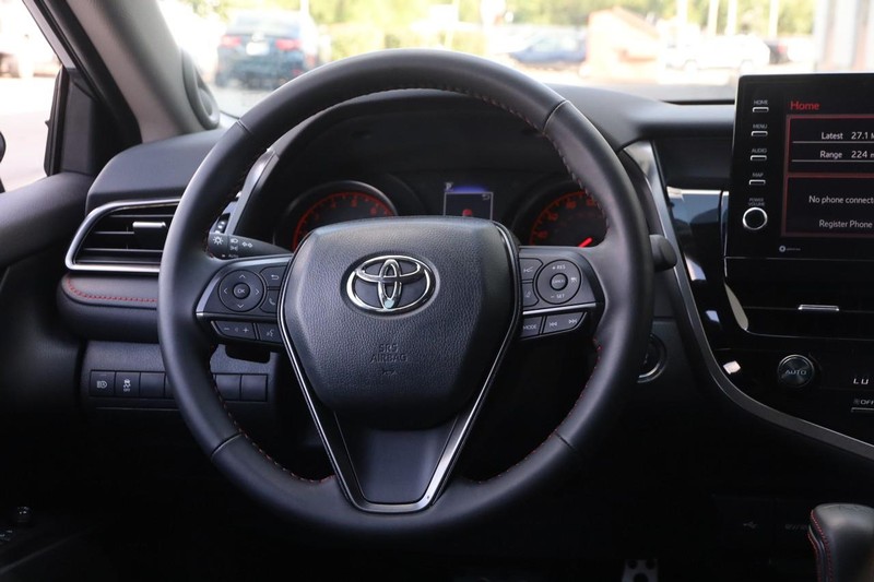Toyota Camry Vehicle Image 22