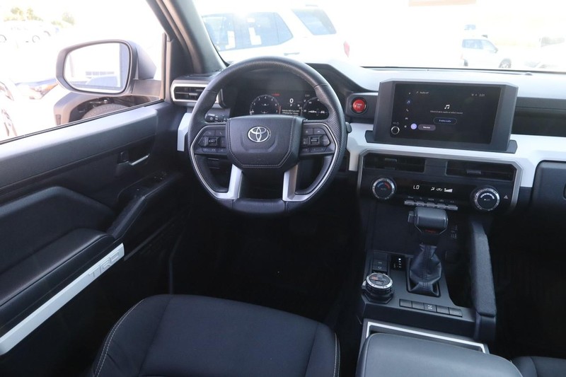 Toyota Tacoma 4WD Vehicle Image 21