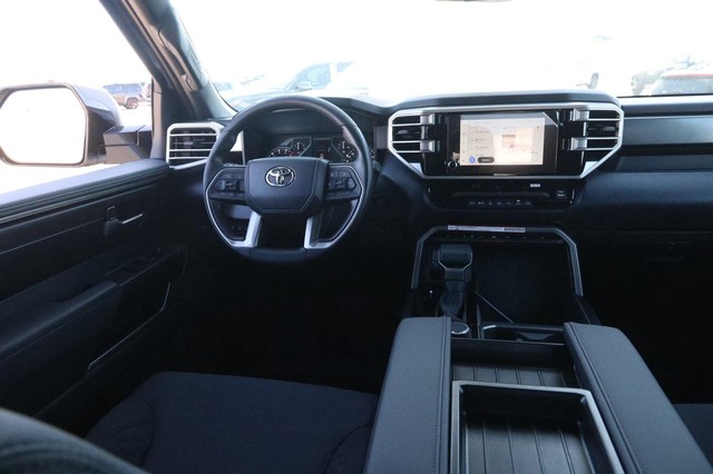 Toyota Tundra 4WD Vehicle Image 21